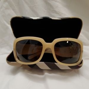Burberry women's sunglasses